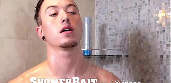  ShowerBait Wet Soaked Hunks Fuck Compilation